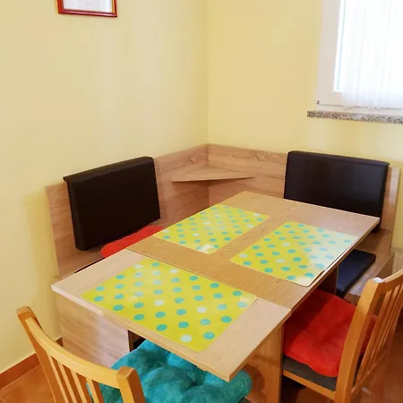 Apartment Rise And Shine! Pula