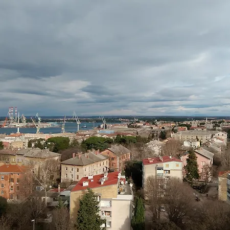 Rise And Shine! Apartment Pula